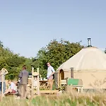 Деревянный коттедж Yurtshire Fountains - Wensley Yurt *